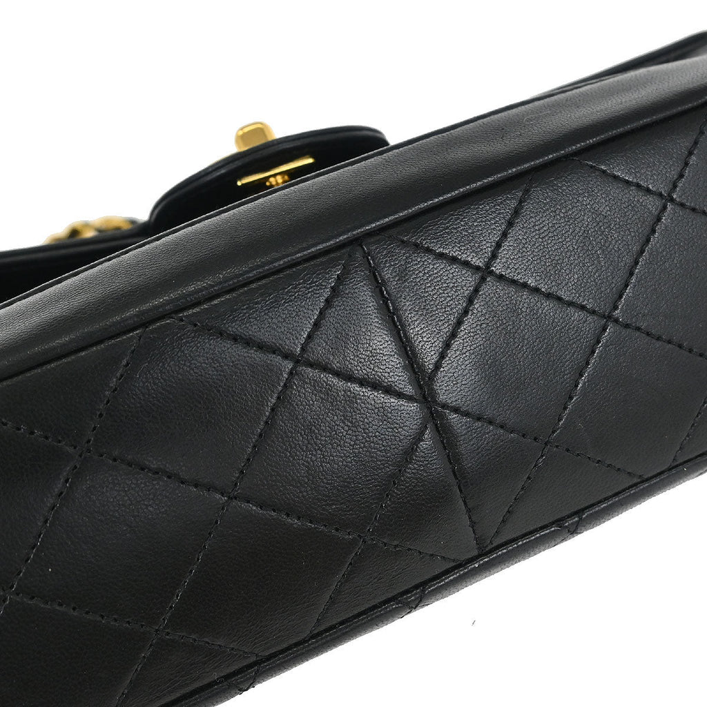 Chanel 1989-1991 Black Lambskin Shoulder Bag